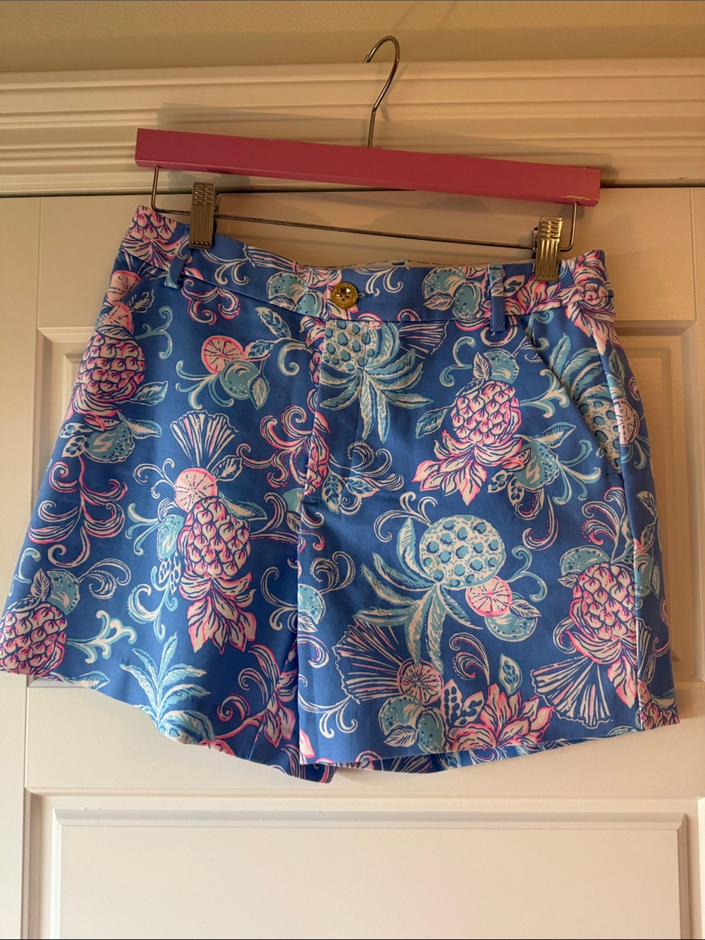 Lilly Pulitzer Blue Pink Tropical Print Women's Shorts